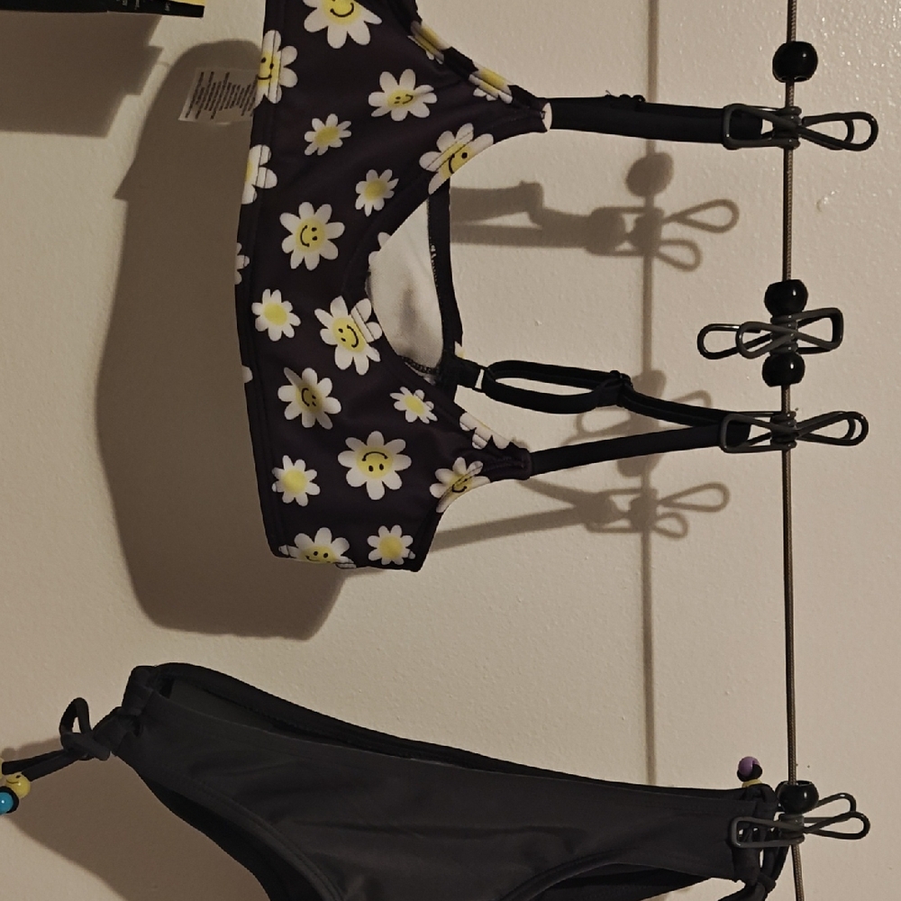 art class Black and White Floral Kids Bikini